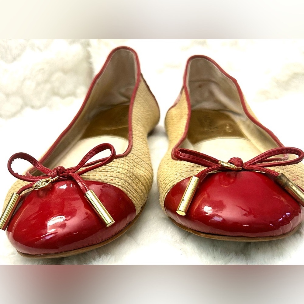 Vintage Michael Kors Red and Tan patent leather woven Flats women’s size 7.5M - Picture 2 of 9